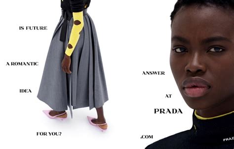 Moda e Instagram, la strategia di Prada e Bottega Veneta 